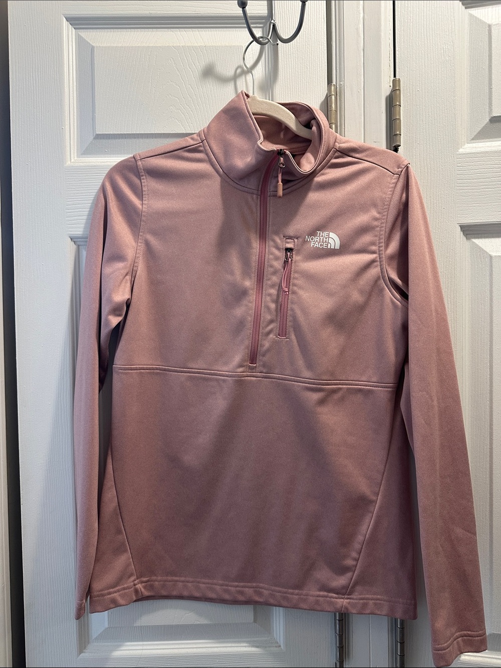 The North Face Women's Dusty Rose Quarter-Zip Pullover